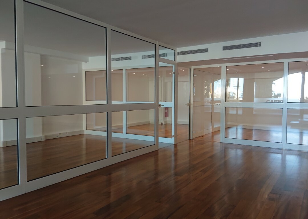 Bureau avec grande vitrine - Le Raphael - Appartamenti in vendita a MonteCarlo