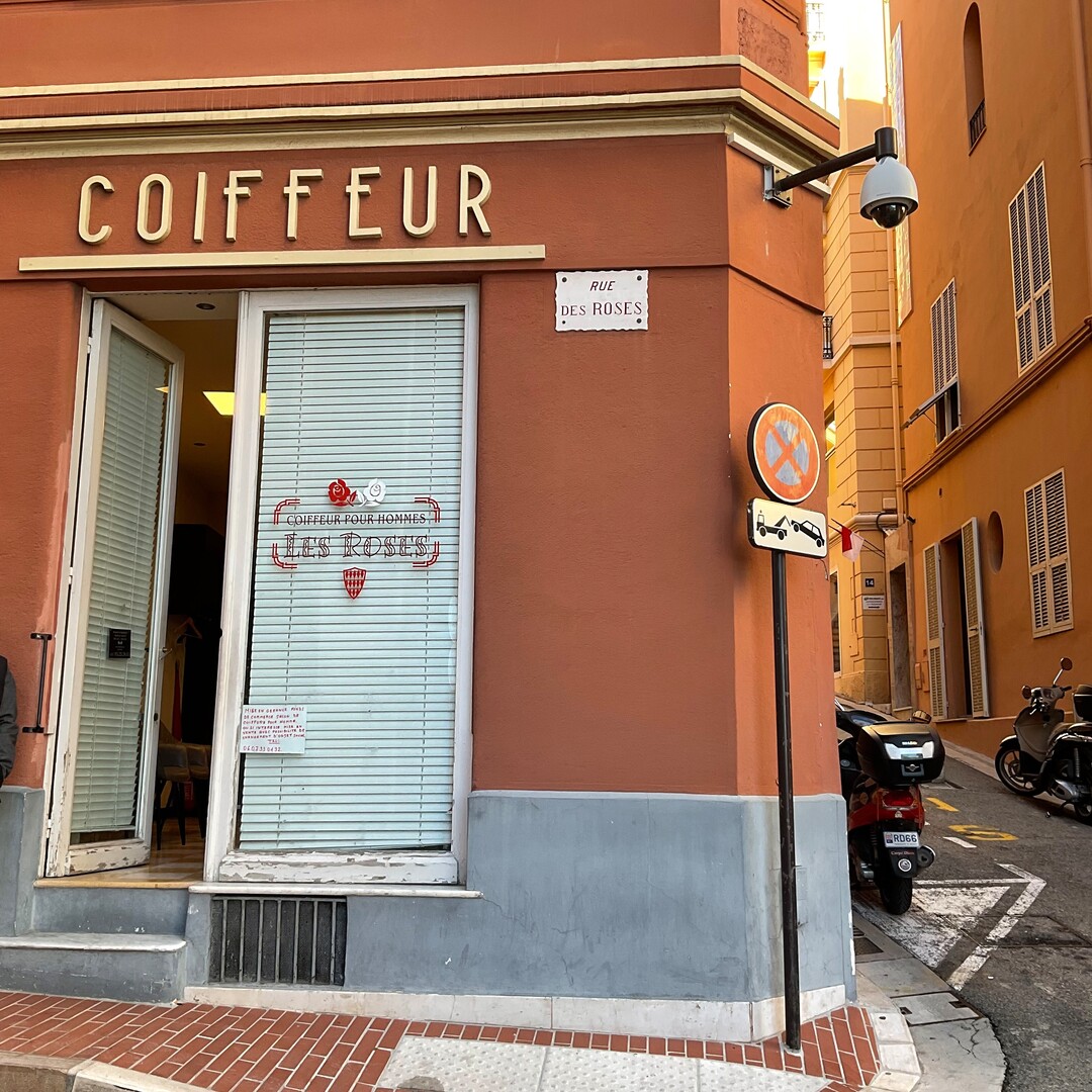 SALON DE COIFFURE / VENTE DU FONDS DE COMMERCE - Appartamenti in vendita a MonteCarlo