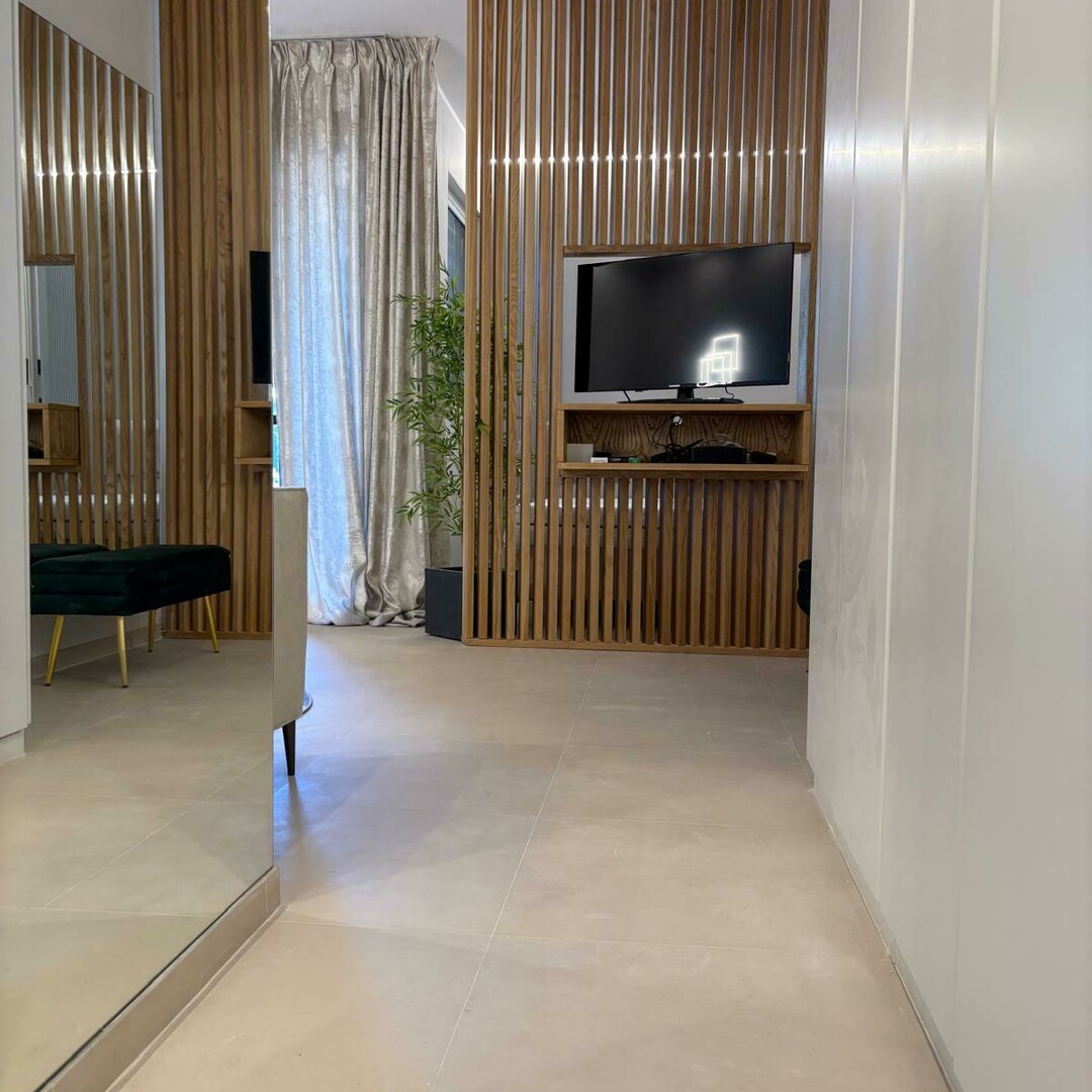 PARC SAINT ROMAN / MONOLOCALE RISTRUTTURATO / PARCHEGGIO - Appartamenti in vendita a MonteCarlo