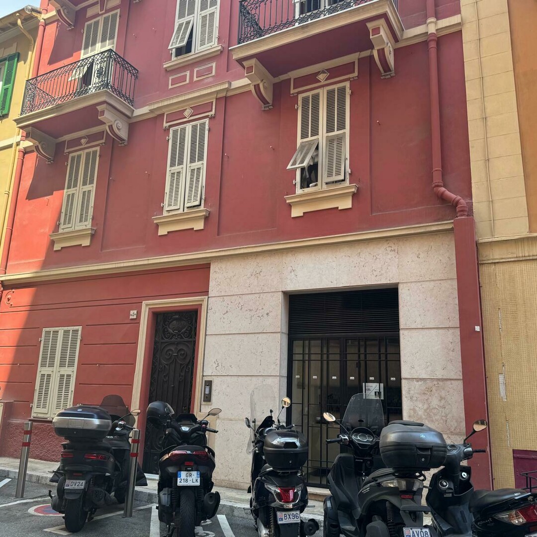 CONDAMINE / MONOLOCALE CON LEGGE 1291 / DA RISTRUTTURARE - Appartamenti in vendita a MonteCarlo