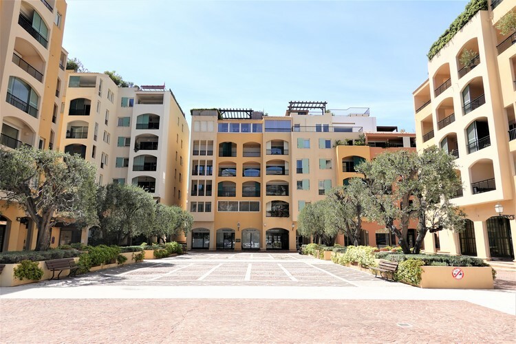 Locale commerciale / ufficio - Appartamenti in vendita a MonteCarlo