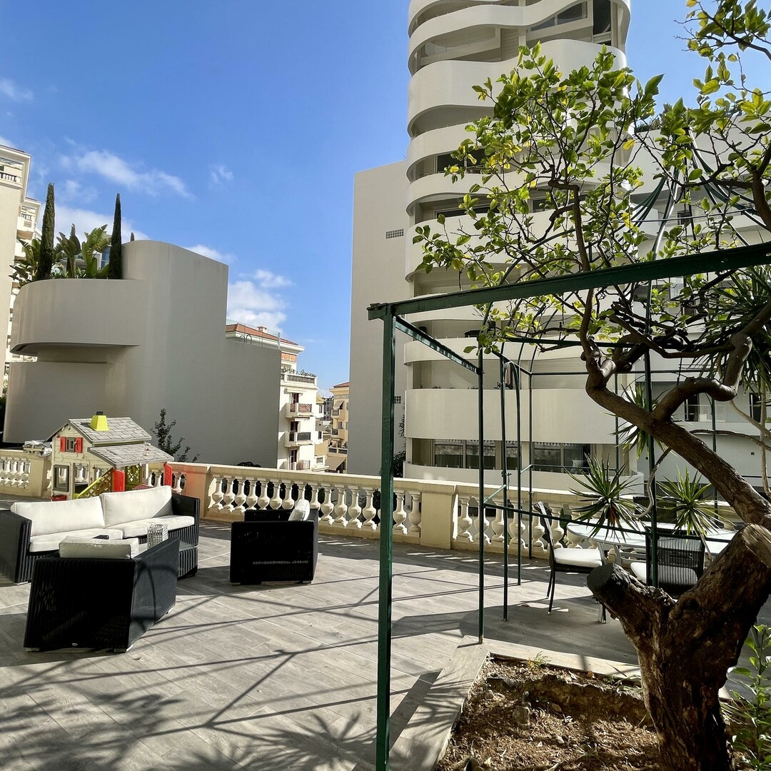 Esclusiva - Spazioso appartamento con grande terrazza - Appartamenti in vendita a MonteCarlo