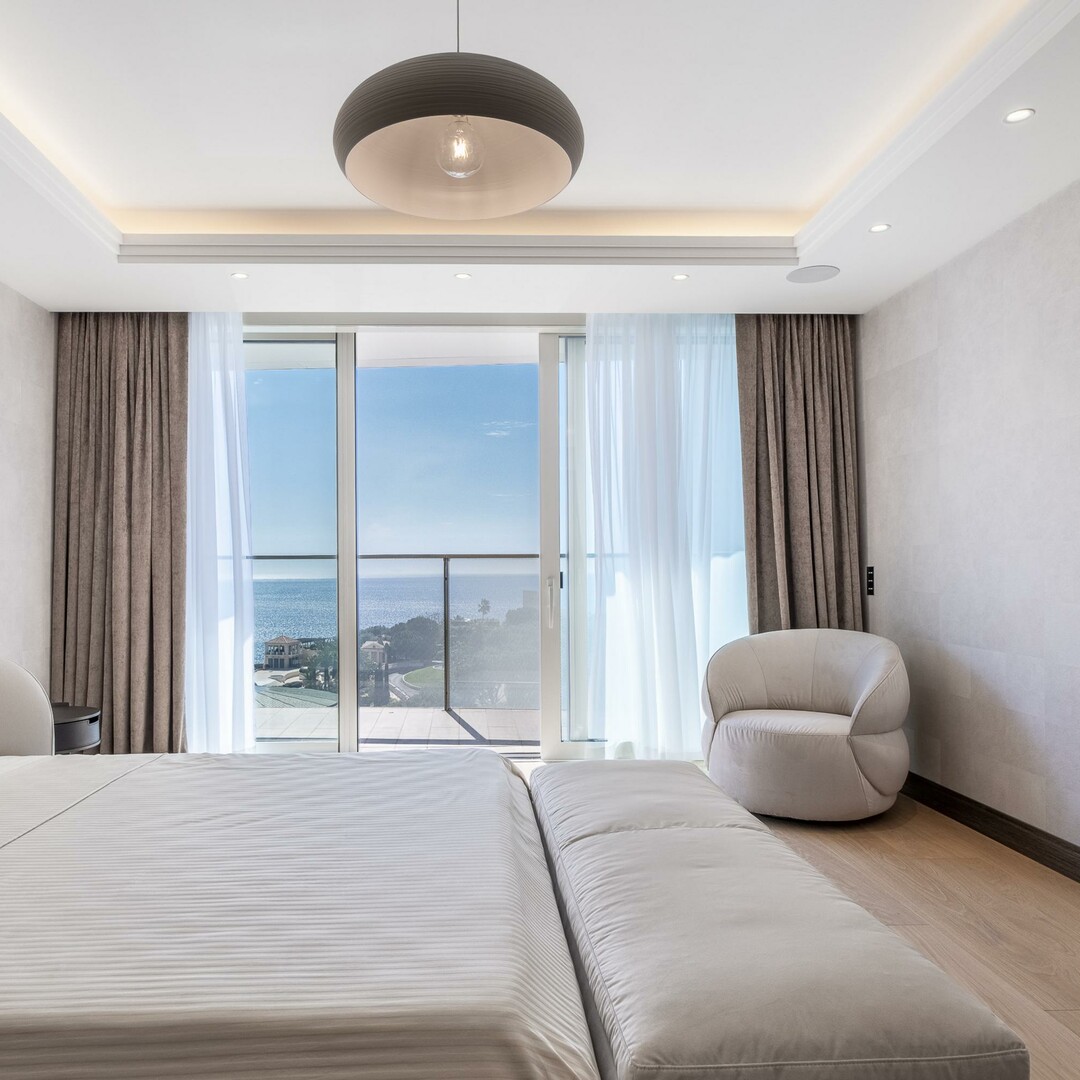 Magnifico appartamento ammobiliato in nuova costruzione di prestigio fronte mare (co-esclusiva) - Appartamenti in vendita a MonteCarlo
