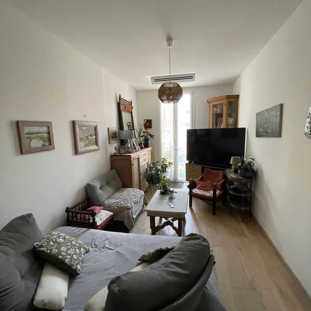 PLACE D'ARMES - Appartement 3P sous loi 1235 - Appartamenti in vendita a MonteCarlo