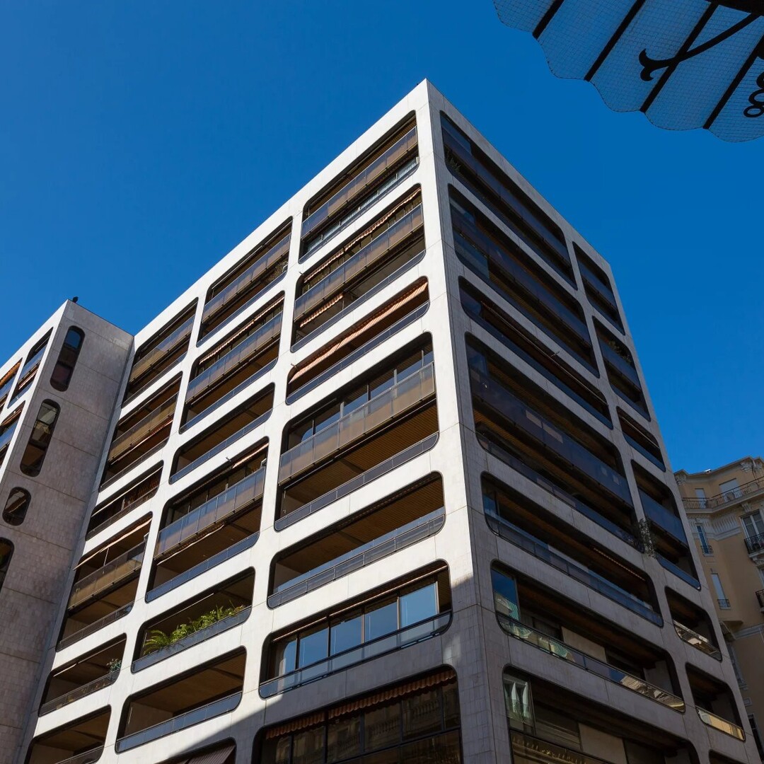 MONTAIGNE B/C - Carré d'Or  - Monolocale rinnovato uso misto - Appartamenti in vendita a MonteCarlo