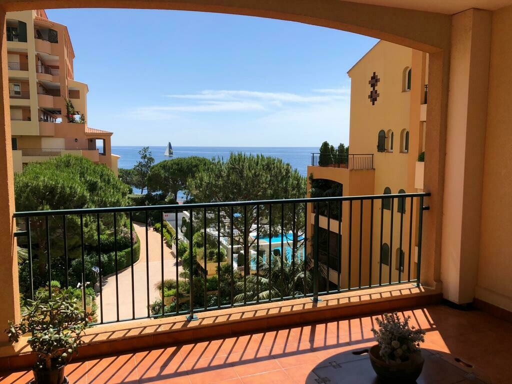 Piacevole bilocale vista mare - Piscina - Appartamenti in vendita a MonteCarlo