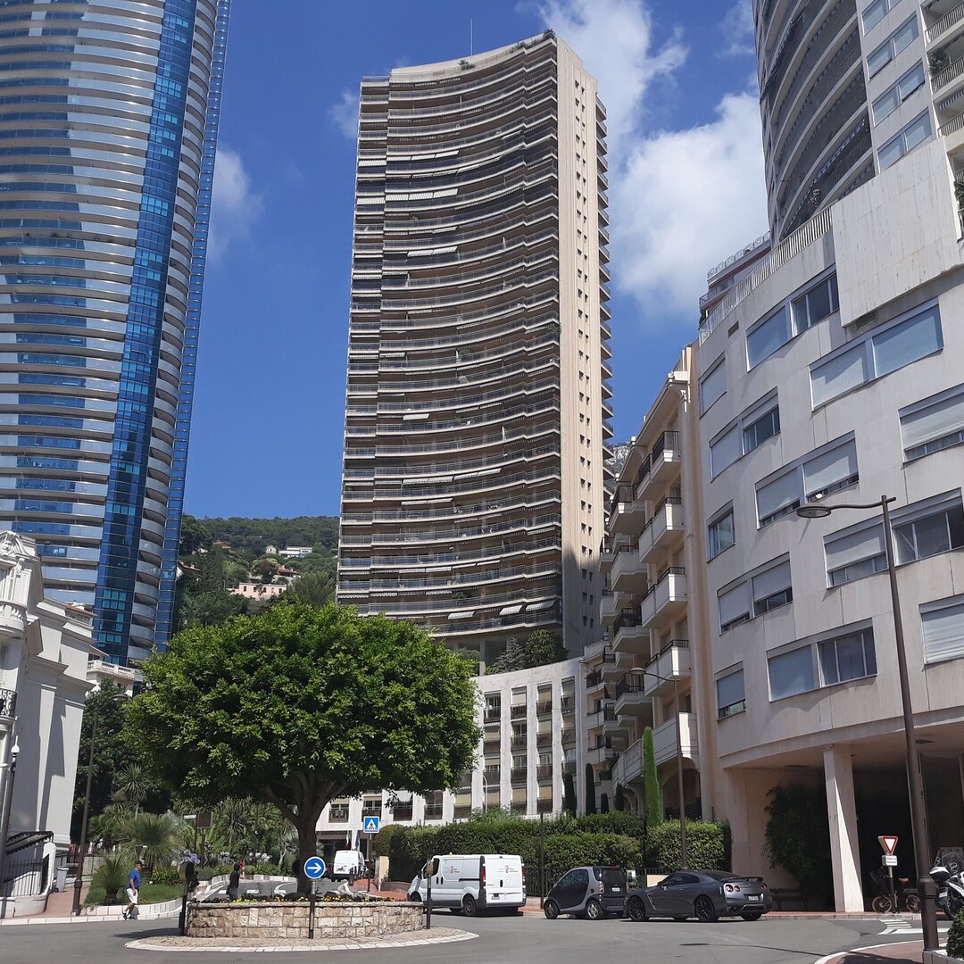 Studio ad uso misto - Appartamenti in vendita a MonteCarlo