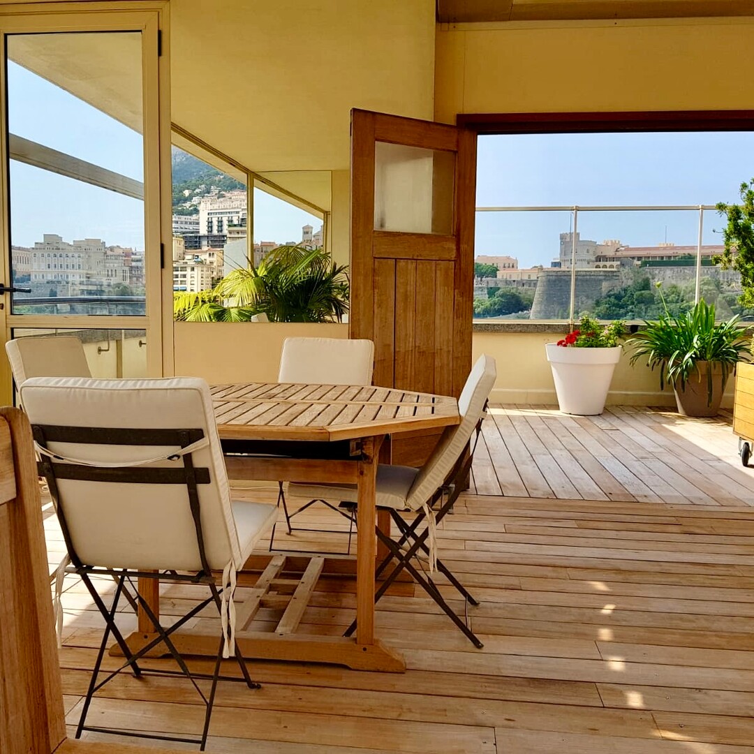MAGNIFICO ATTICO SUL PORTO DI MONACO - Appartamenti in vendita a MonteCarlo