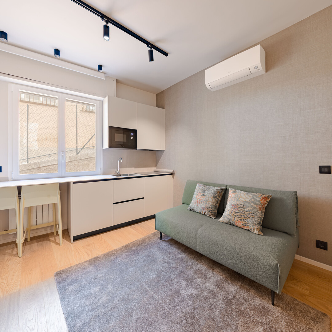 BILOCALE RISTRUTTURATO E ARREDATO - Appartamenti in vendita a MonteCarlo