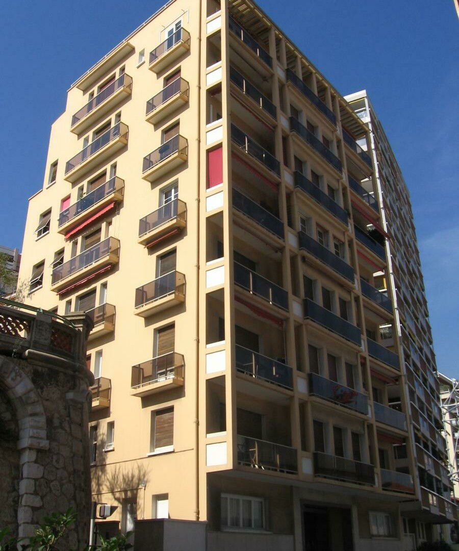 STUDIO AD USO MISTO - Appartamenti in vendita a MonteCarlo