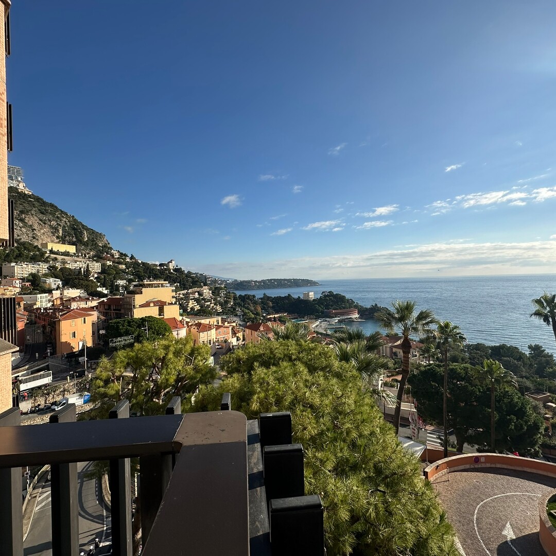 Uno spazioso appartamento con 3 camere da letto con splendida vista sul mare! - Appartamenti in vendita a MonteCarlo