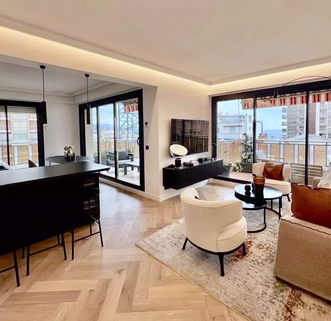 Appartamento ristrutturato con 2 camere da letto - Appartamenti in vendita a MonteCarlo