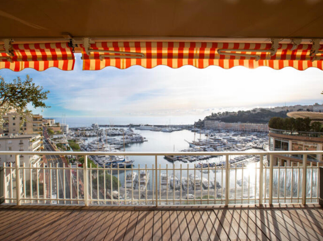 Appartamento Prime con 3 camere da letto e vista su F1 e Port Hercules - Appartamenti in vendita a MonteCarlo