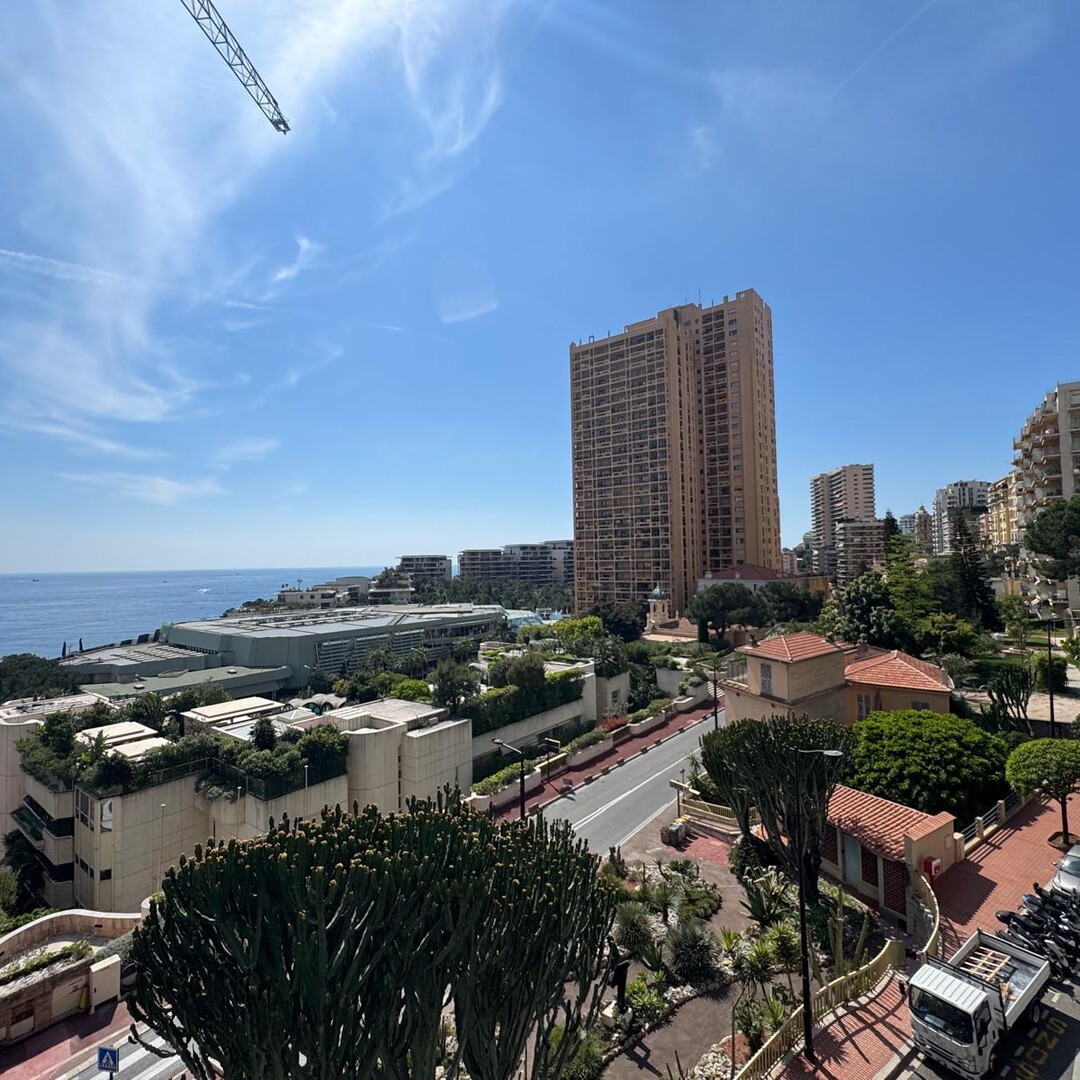 3 CAMERE - ‟TROCADERO‟