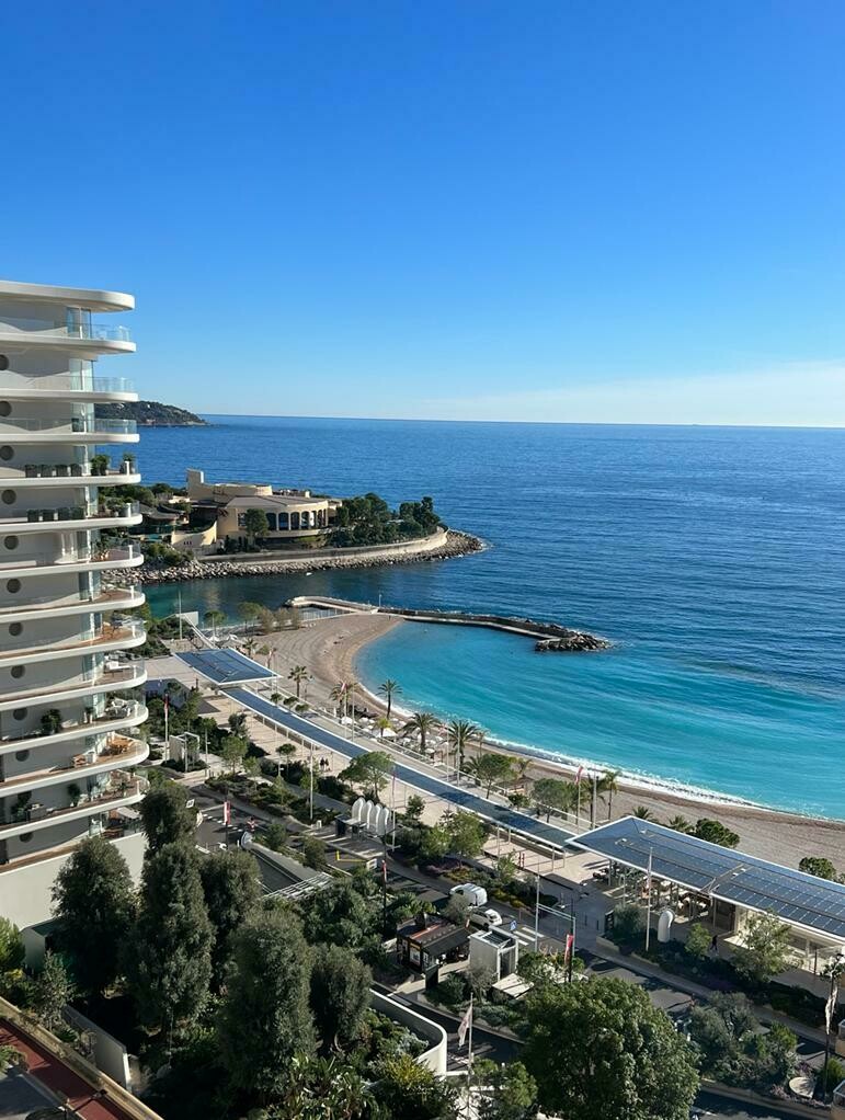 LARVOTTO / MONOLOCALE VISTA MARE