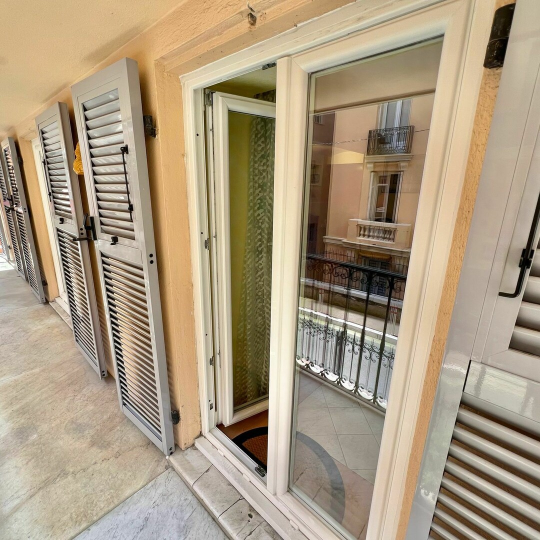 OPPORTUNITA  DA COGLIERE / MONTE CARLO / 3 LOCALI