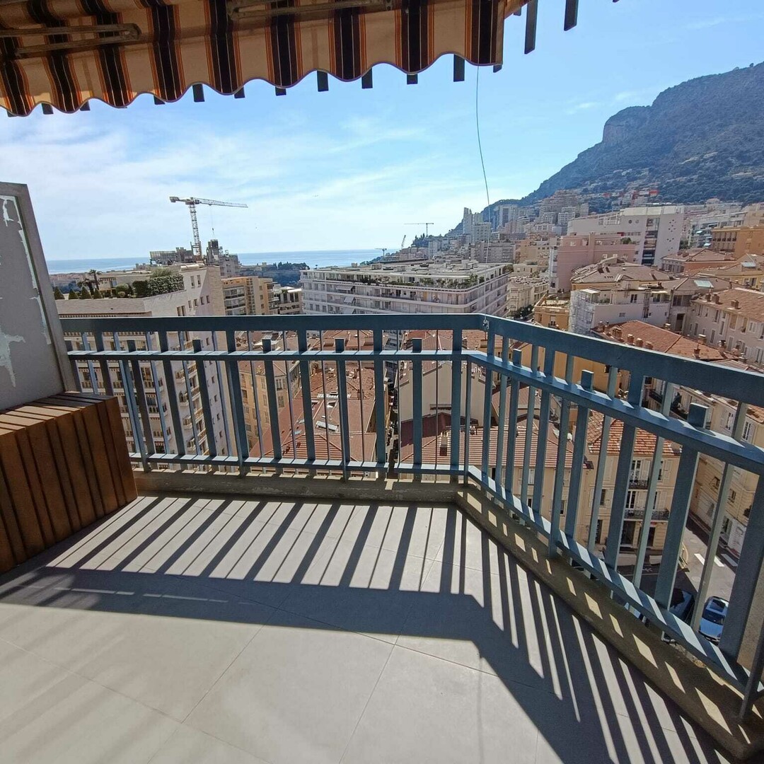 MONTE CARLO / 2 CAMERE RISTRUTTURATO / VISTA MARE