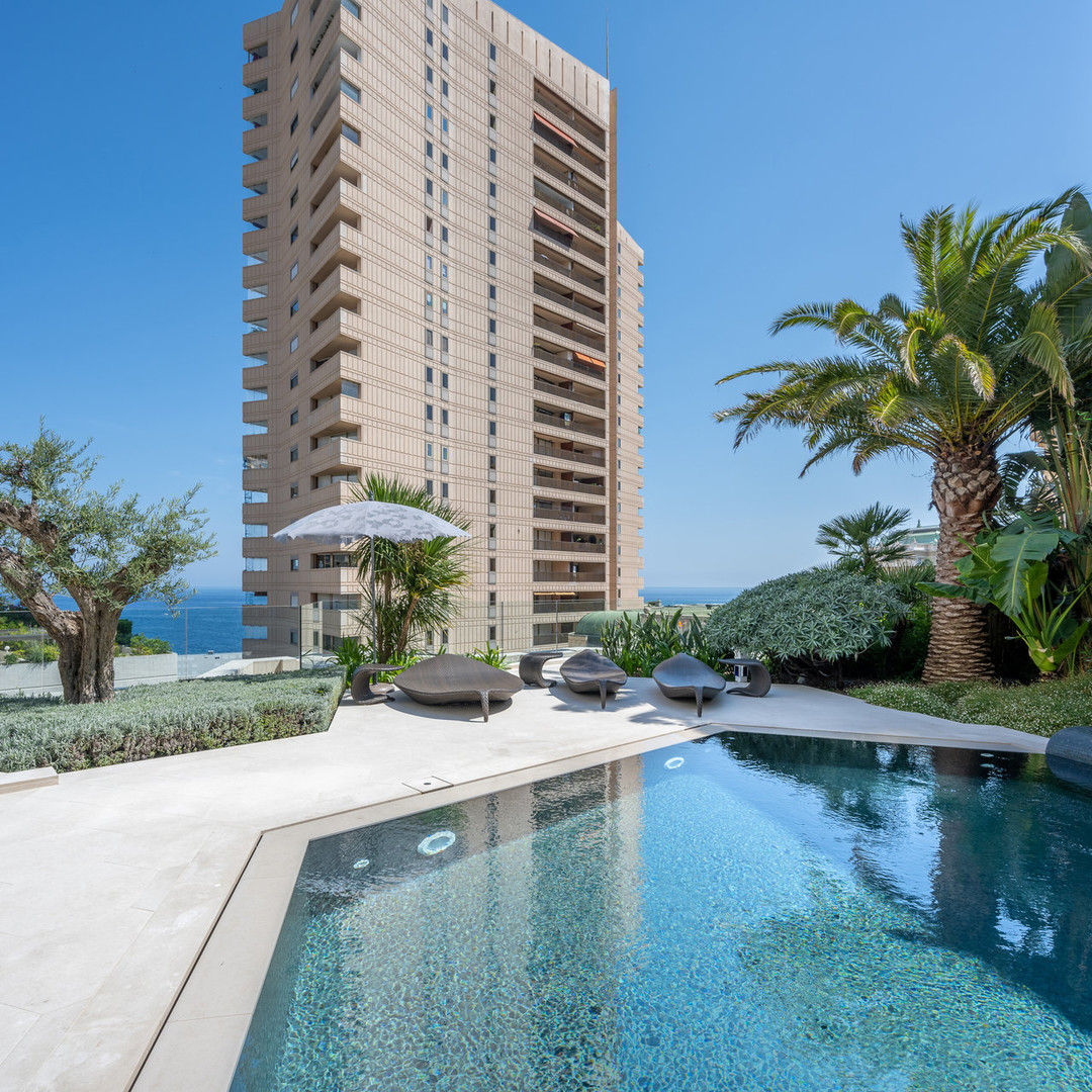 « Carré D’Or » -  Appartement 5 pièces avec piscine et jardin pr