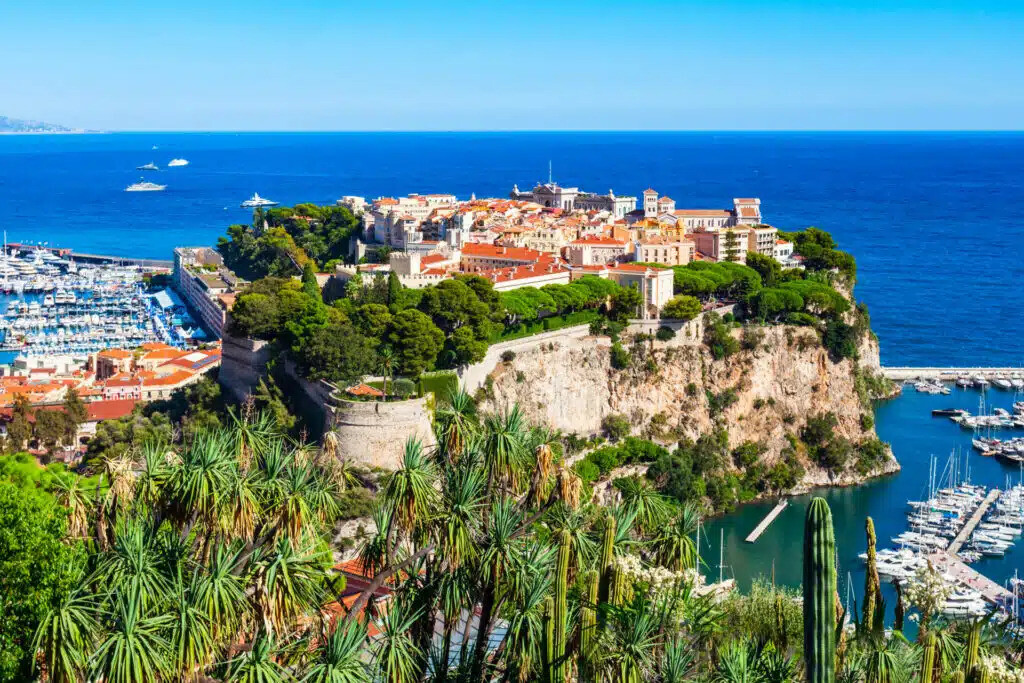 Monolocale ristrutturato e trasformato in bilocale nel quartiere di Monaco-Ville