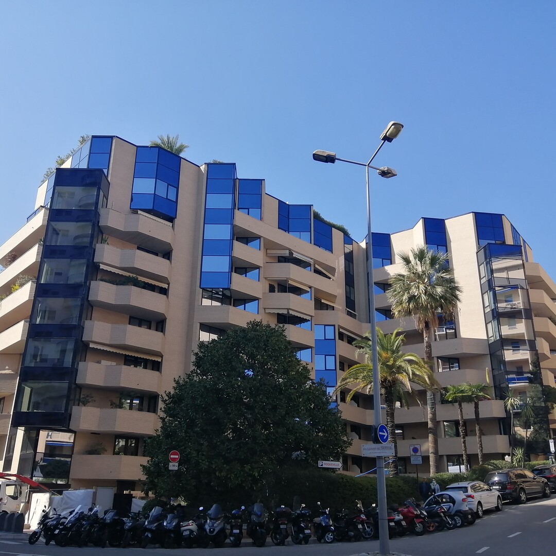 Grande monolocale ristrutturato nel Saint André