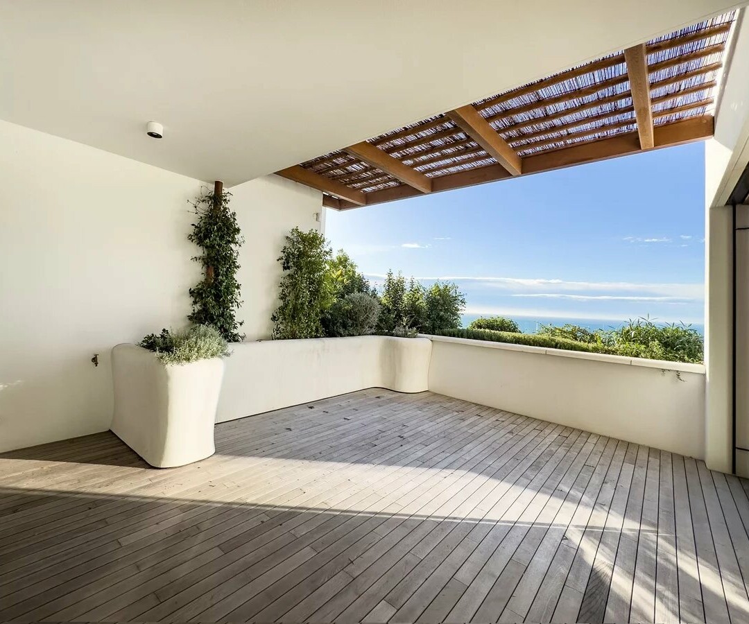 L'Exotique - Spazioso appartamento con 3 stanze e vista sul mare