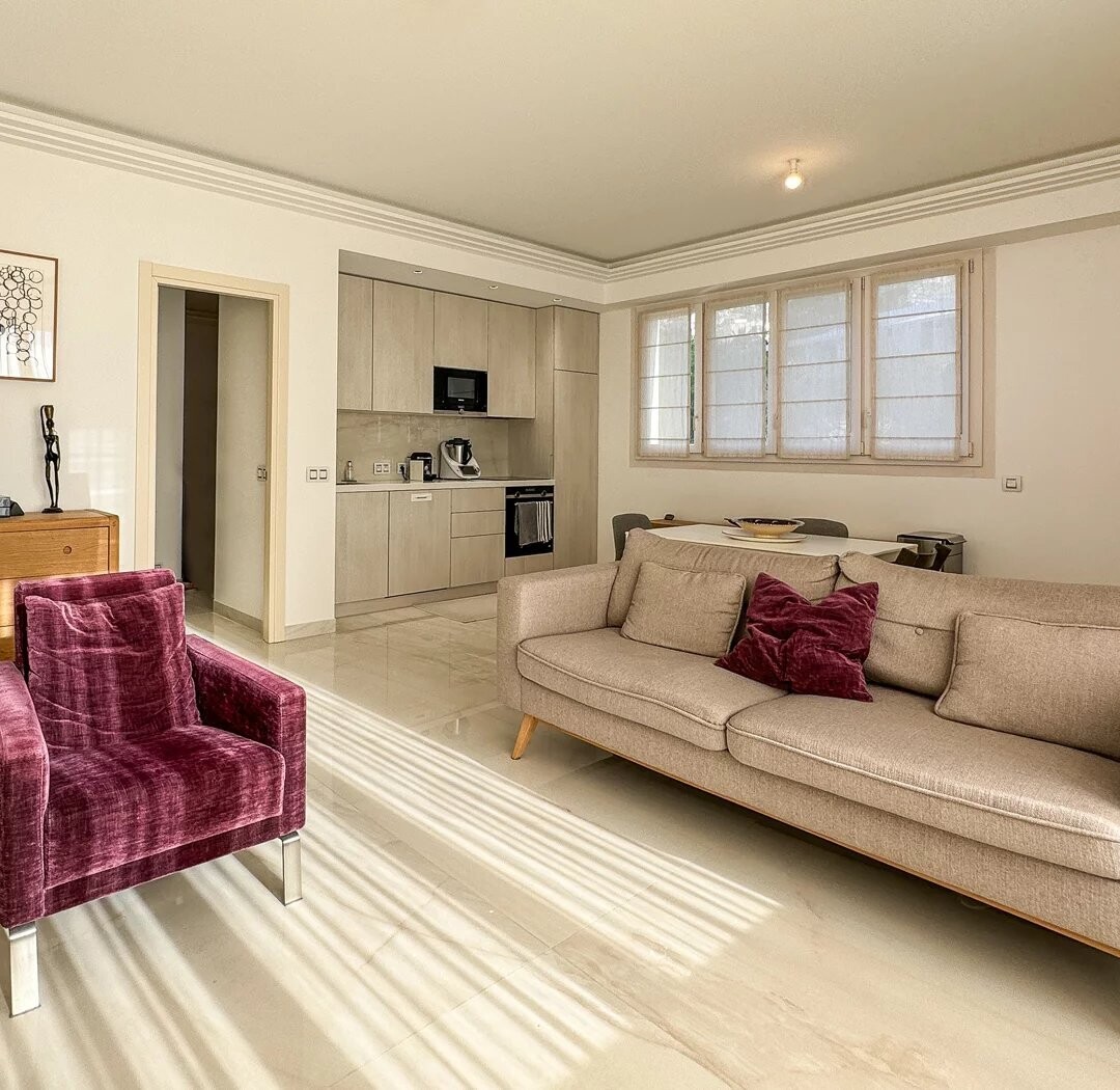 BERMUDA - BELLISSIMO 3 STANZE LUMINOSO - Vista mare