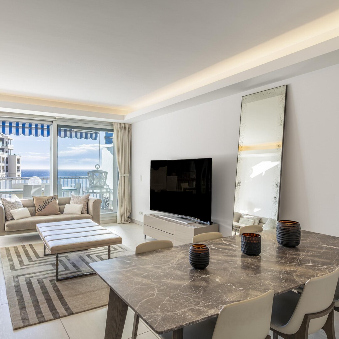 Carré d’Or | Elegante appartamento di 4 locali | Vista mare