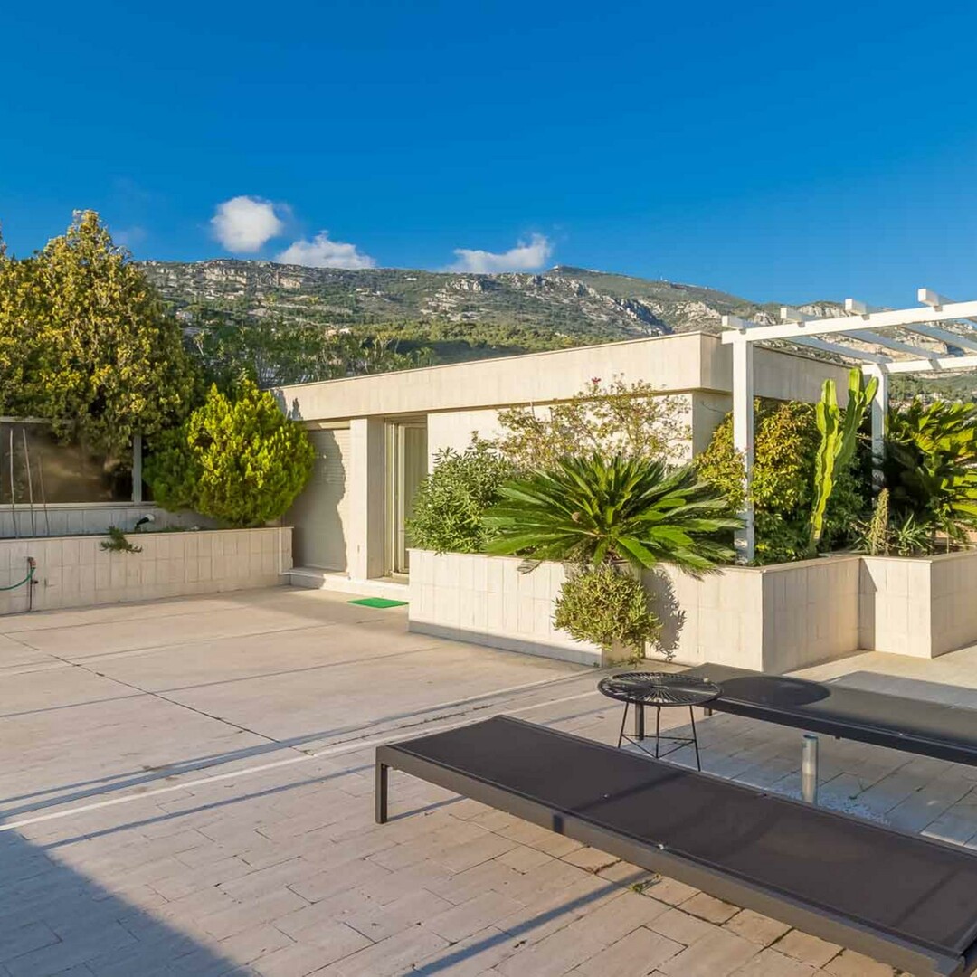 Triplex con terrazza sul tetto - Trilocale al Giardino Esotico