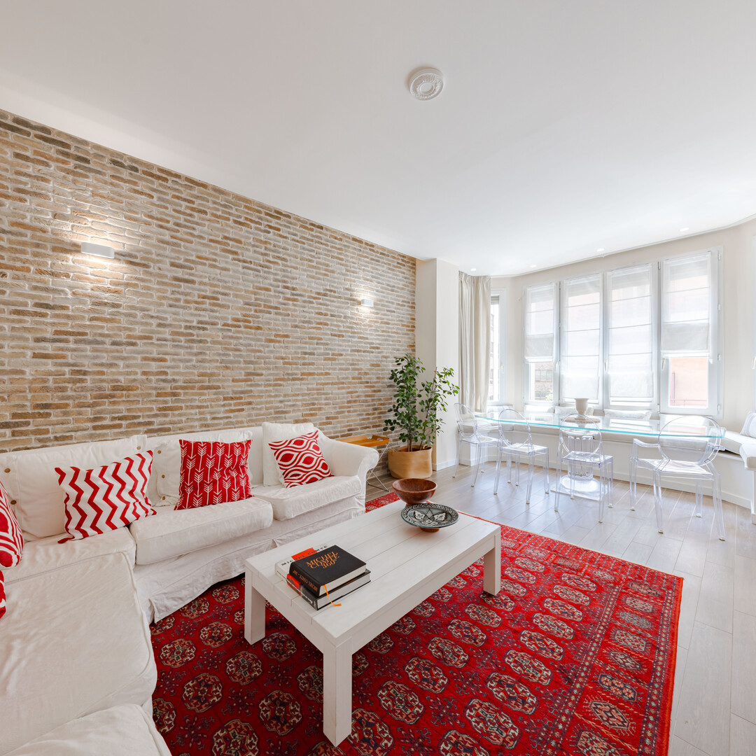 4 CAMERE CENTRALE RISTRUTTURATA