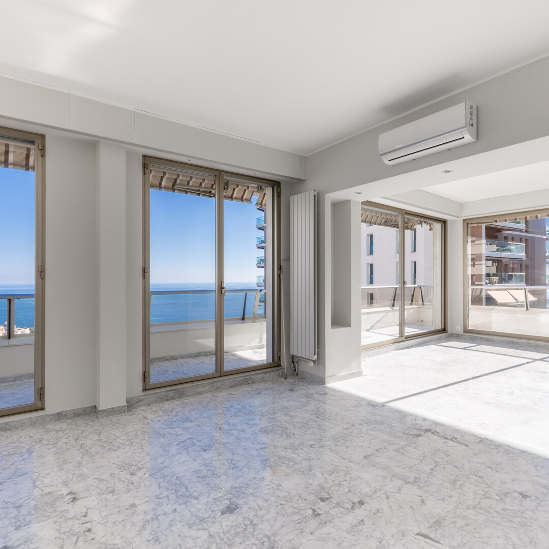 MAGNIFICO APPARTAMENTO 6 LOCALI - VISTA MARE