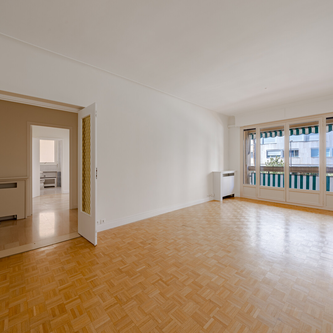 OPPORTUNITY 3 CAMERE CENTRALI VICINO ALLE SPIAGGE