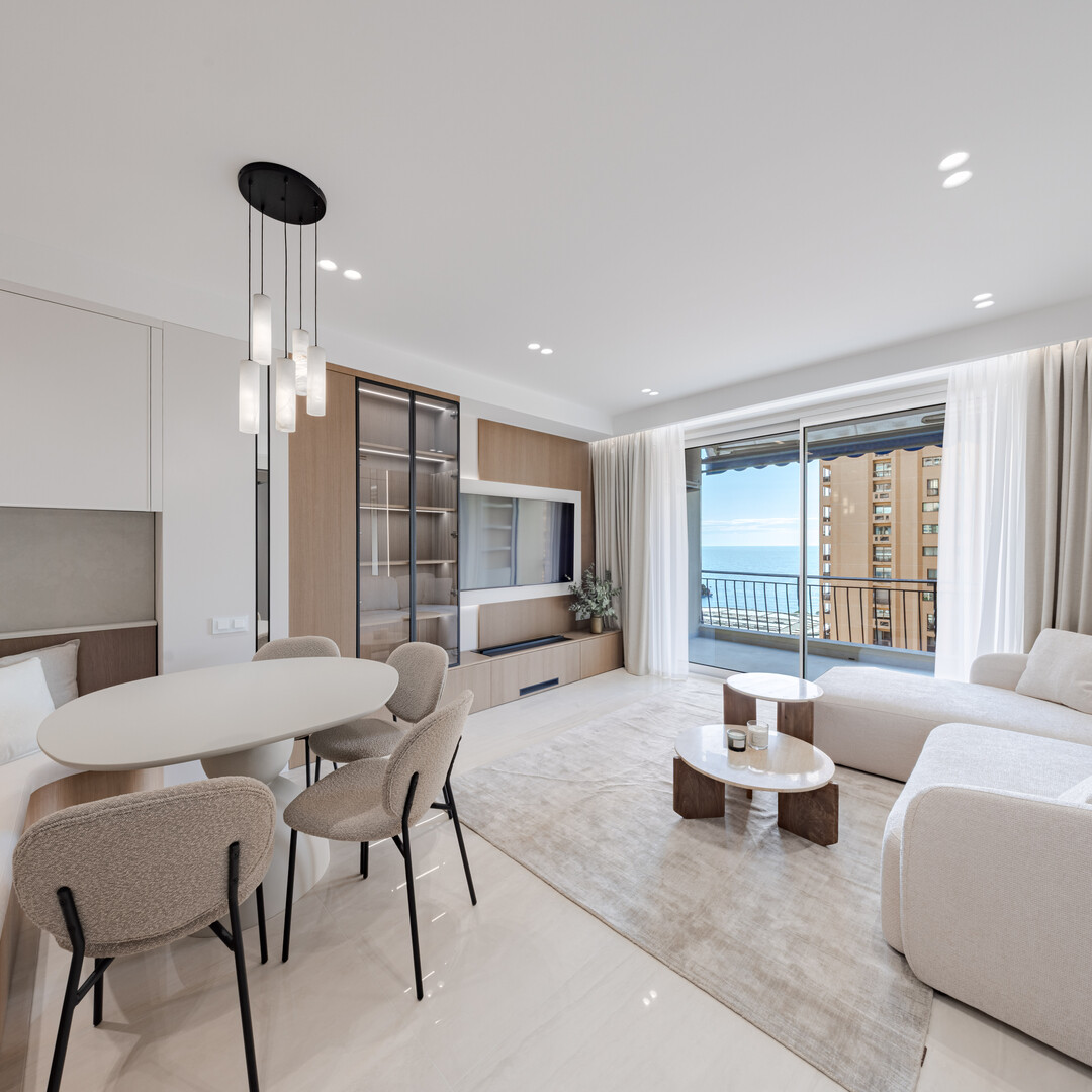 STUPENDO APPARTAMENTO DI QUADRILOCALI COMPLETAMENTE RISTRUTTURATO - GRANDE BRETAGNE