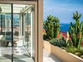 Con una bellissima vista sul mare e sul Principato, ELEGANTE DUPLEX DI 5 LOCALI, con PISCINA sulla  - Appartamenti in vendita a MonteCarlo