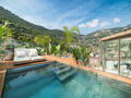 Con una bellissima vista sul mare e sul Principato, ELEGANTE DUPLEX DI 5 LOCALI, con PISCINA sulla  - Appartamenti in vendita a MonteCarlo