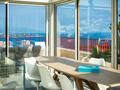 Con una bellissima vista sul mare e sul Principato, ELEGANTE DUPLEX DI 5 LOCALI, con PISCINA sulla  - Appartamenti in vendita a MonteCarlo