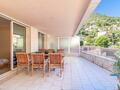 Large 3 roomed apartment with a port view - Appartamenti in vendita a MonteCarlo