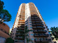 BILOCALE RINNOVATO NELLA RESIDENZA PARC SAINT ROMAN - Appartamenti in vendita a MonteCarlo